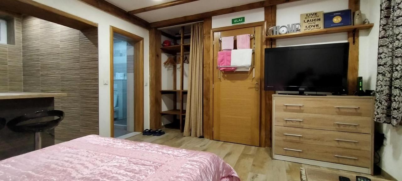 Apartments Alifakovac Сараево Экстерьер фото